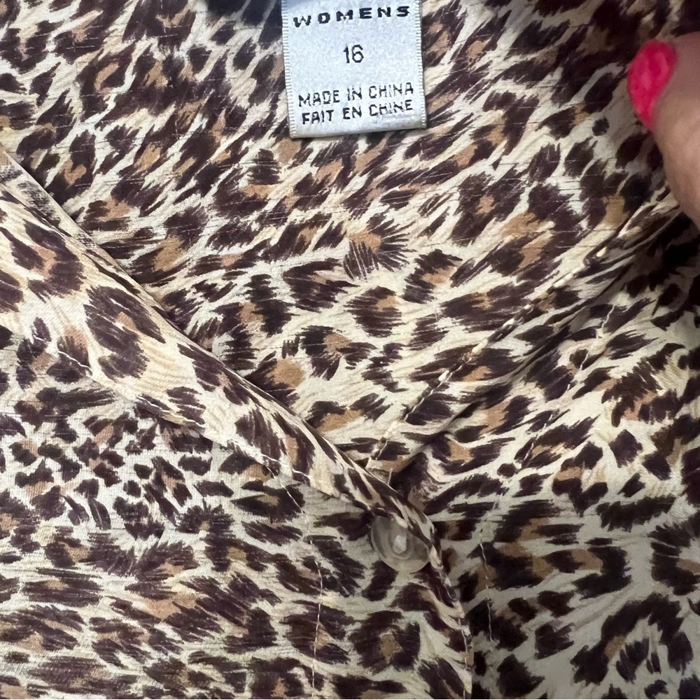 Brown Leopard Print Women's Top sz 16 - Picture 6 of 13